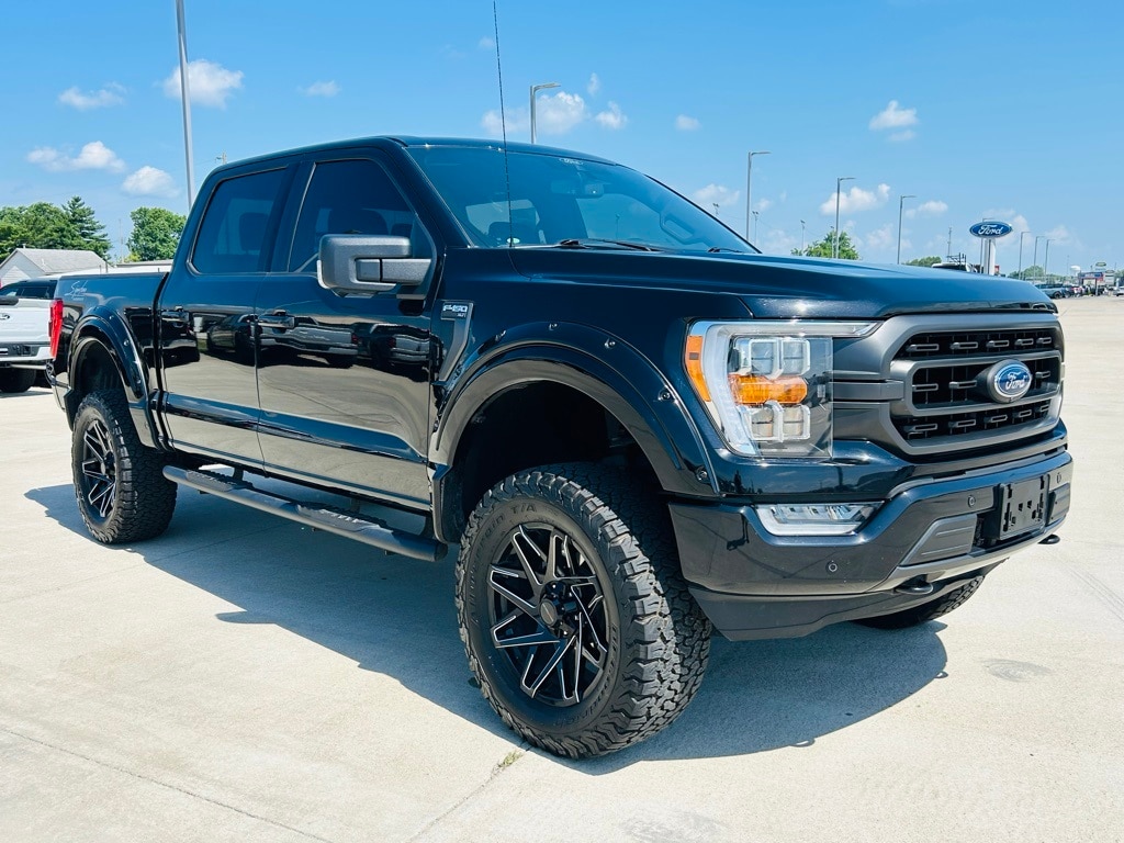 Used 2021 Ford F-150 XLT with VIN 1FTFW1E5XMFA42892 for sale in Mattoon, IL