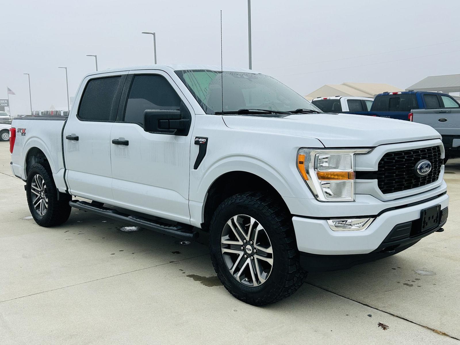 2021 Ford F-150 XL photo 2