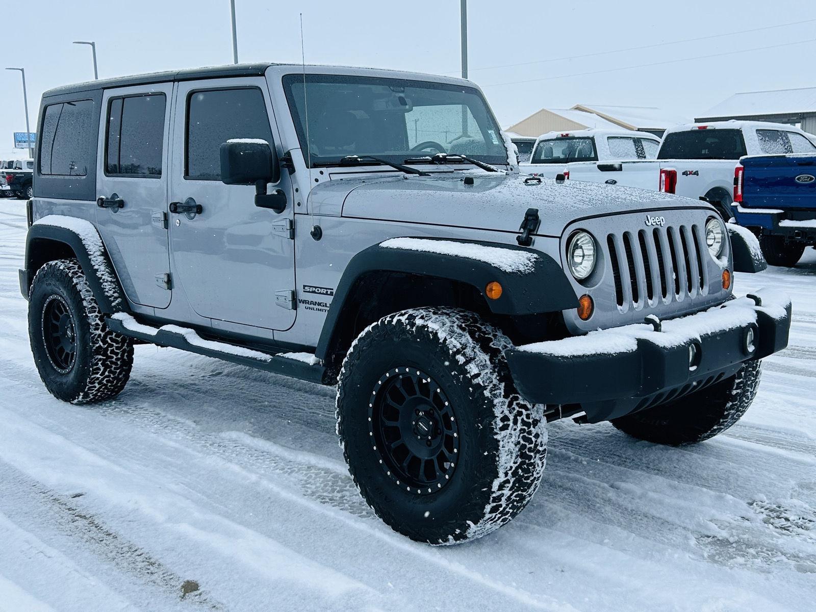 Used 2013 Jeep Wrangler Unlimited Sport with VIN 1C4HJWDG8DL539464 for sale in Mattoon, IL
