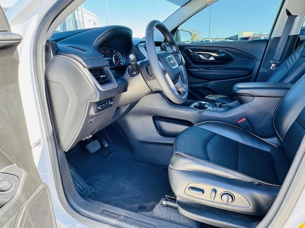 Used 2022 GMC Terrain AT4 SUV