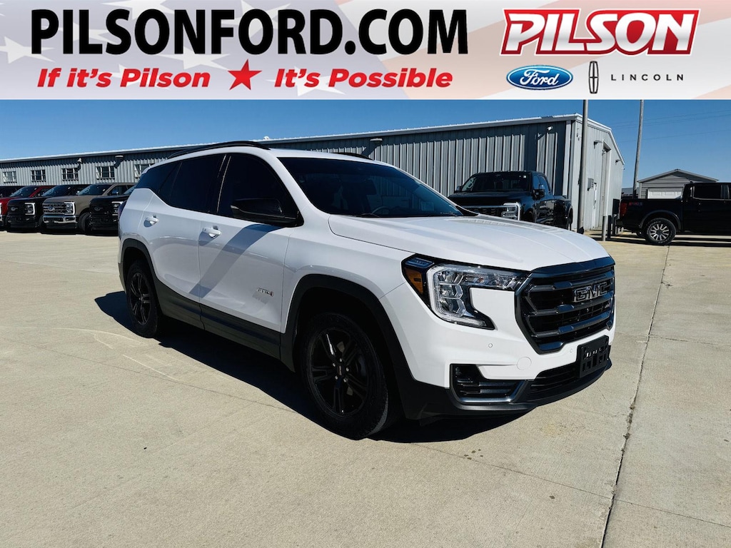 Used 2022 GMC Terrain AT4 SUV