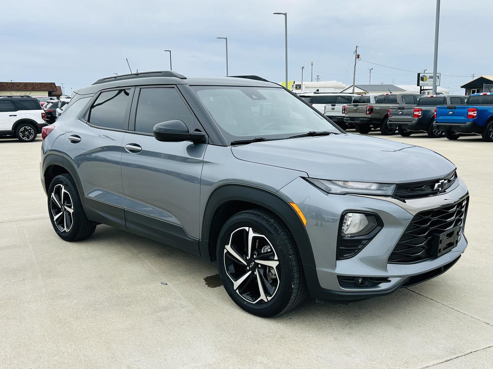 Used 2021 Chevrolet Trailblazer RS with VIN KL79MTSL2MB117980 for sale in Mattoon, IL