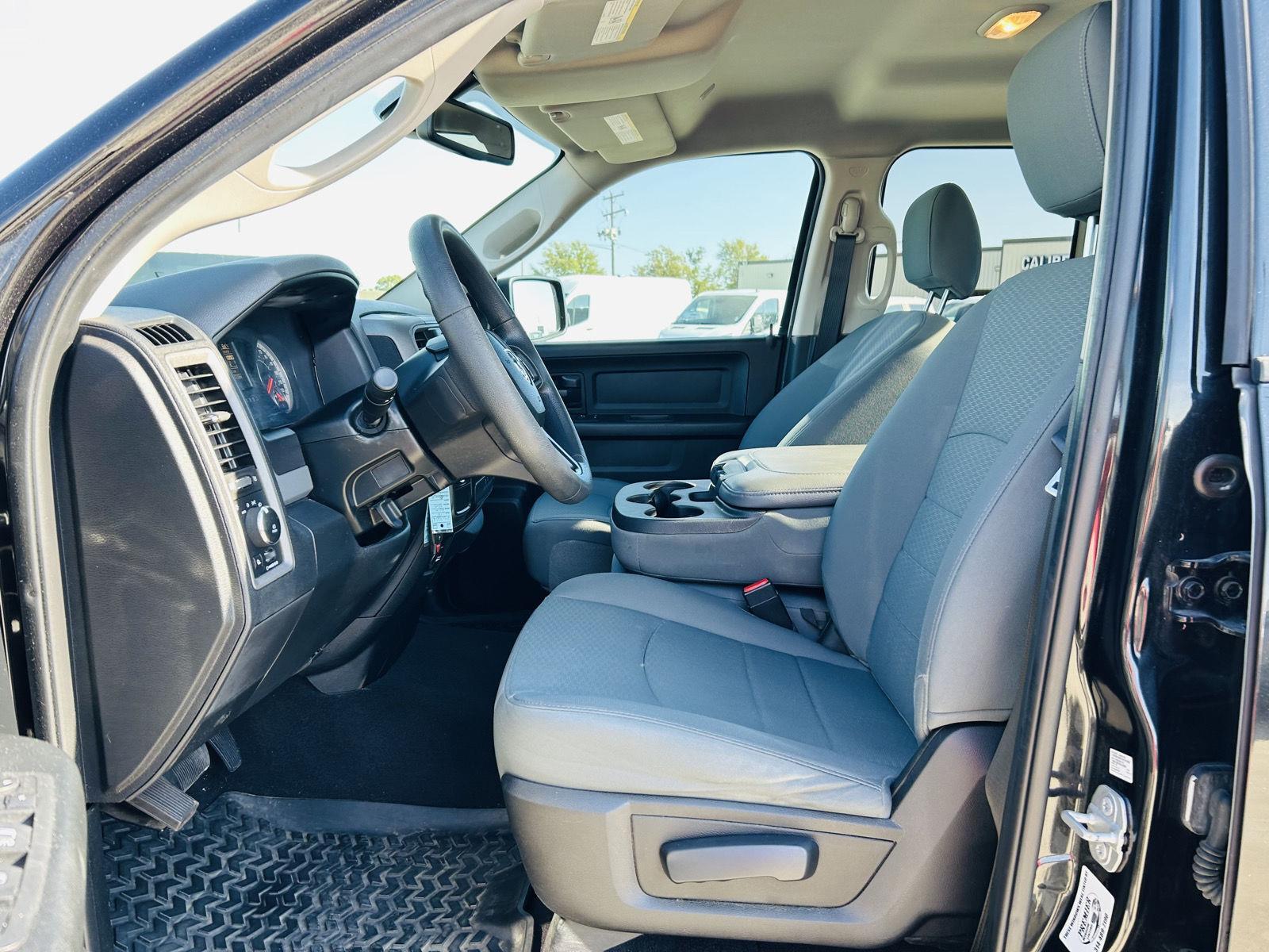 2018 Ram 1500 Express photo 2