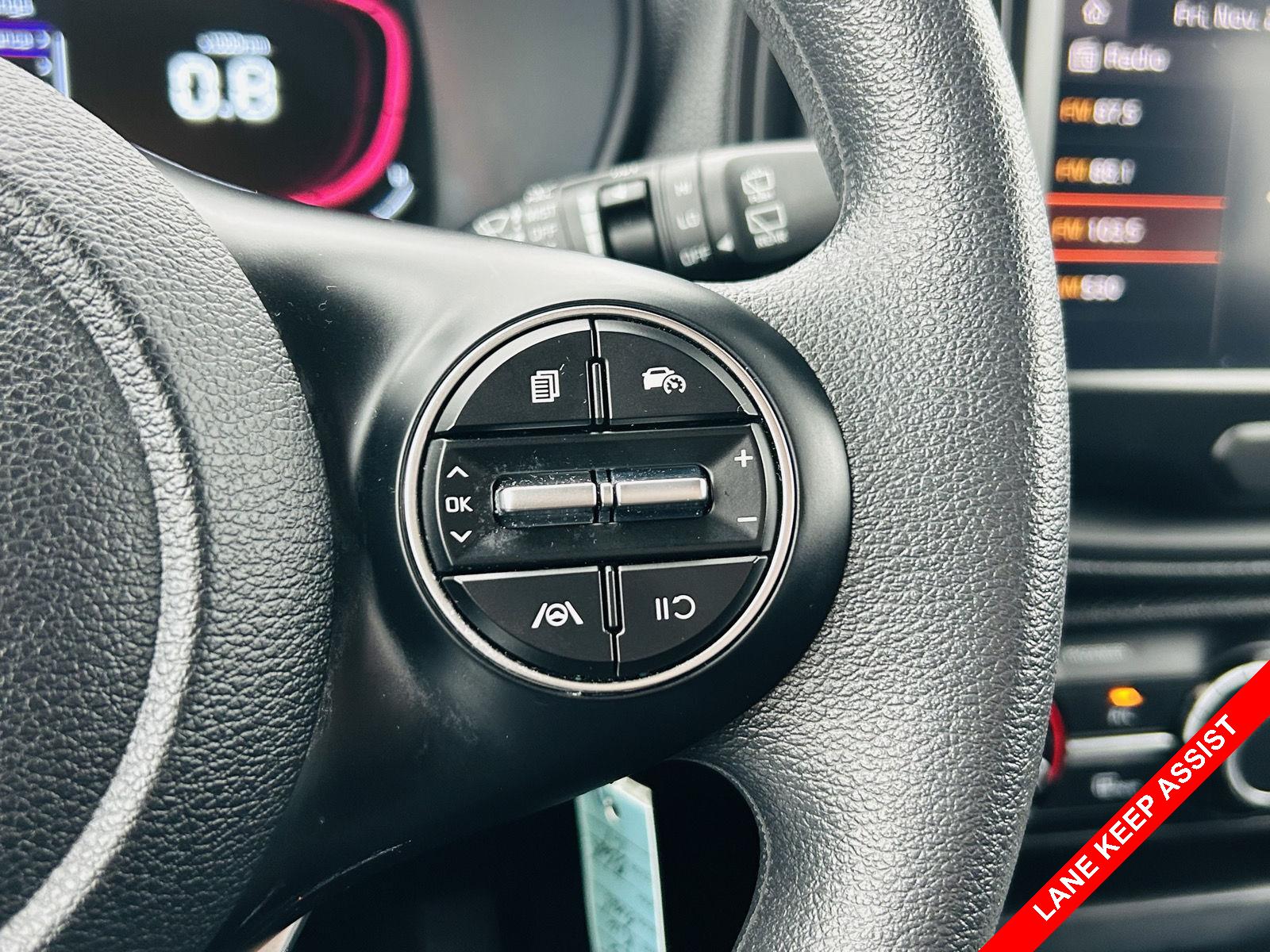 2023 Kia Soul LX photo 4