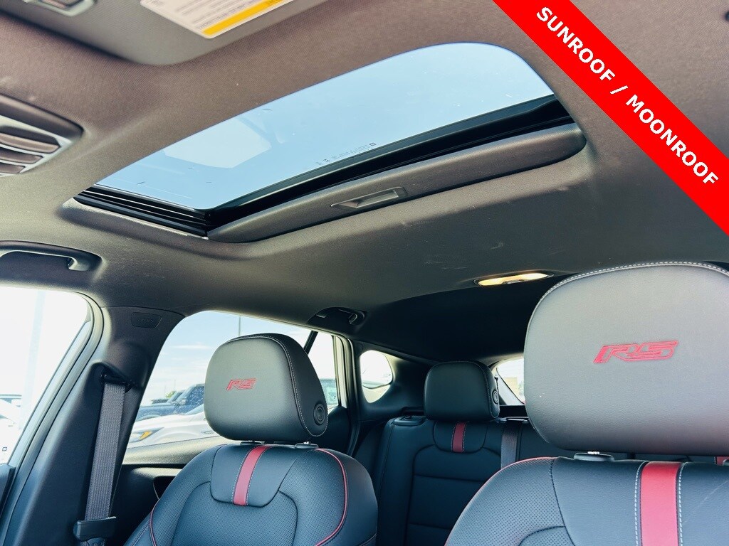 2025 Chevrolet Trax photo 4