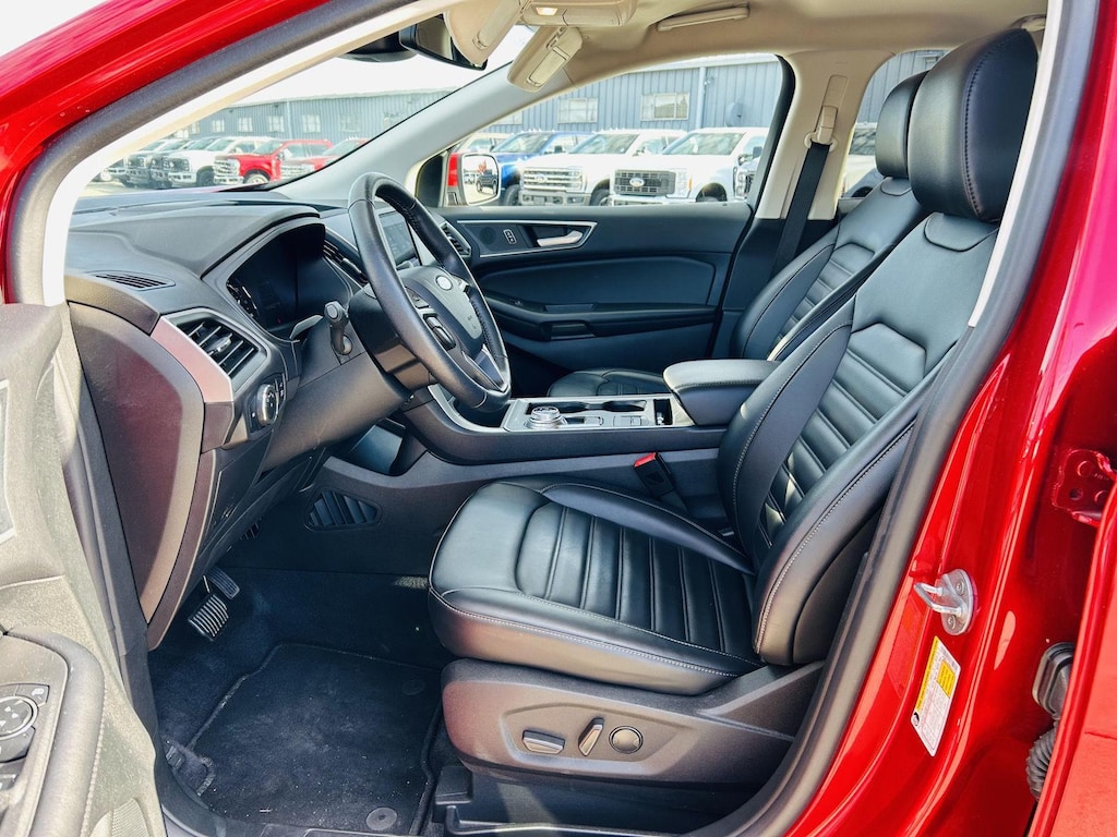 Used 2024 Ford Edge SEL SUV