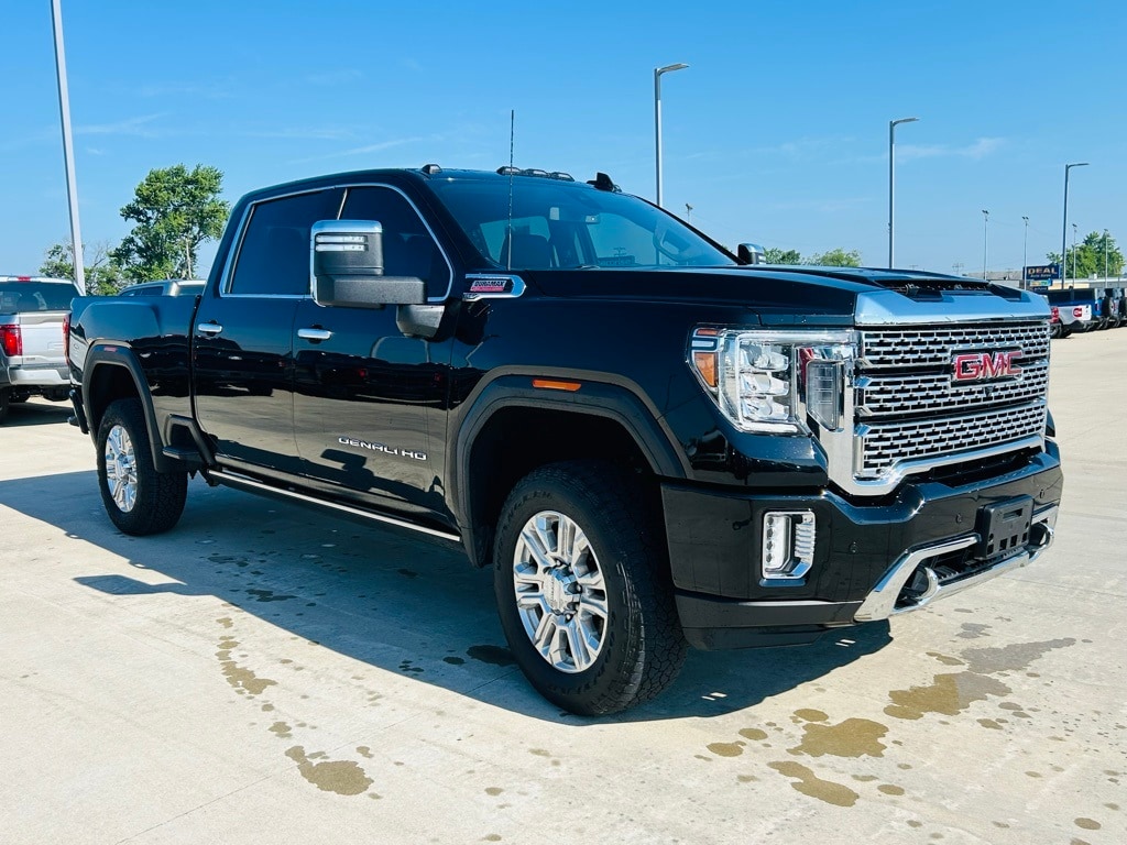 Used 2023 GMC Sierra 3500HD Denali with VIN 1GT49WEY7PF257057 for sale in Mattoon, IL