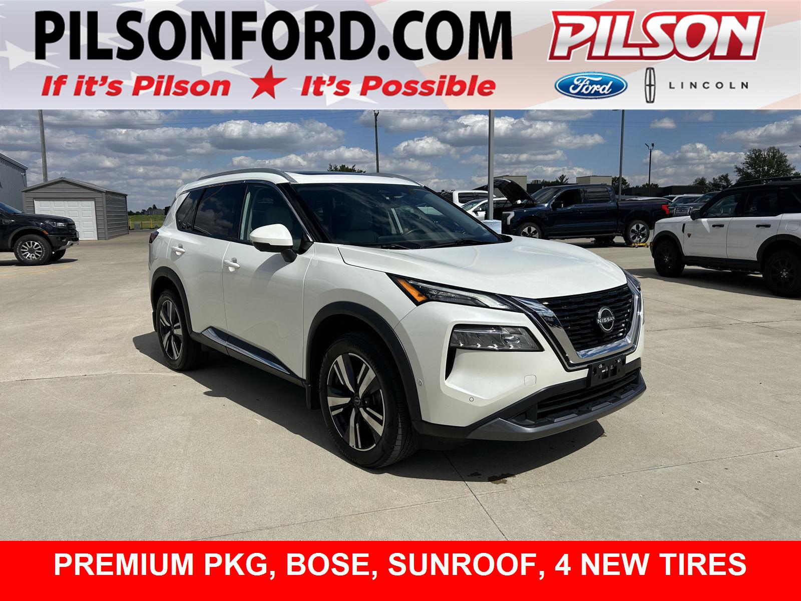 2023 Nissan Rogue SL AWD's photo