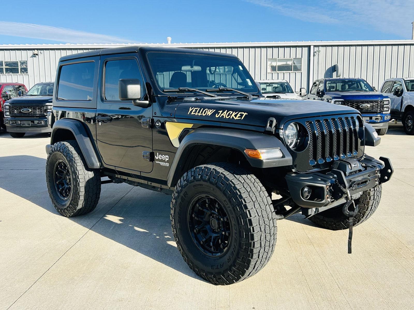 2020 Jeep Wrangler Sport S photo 2