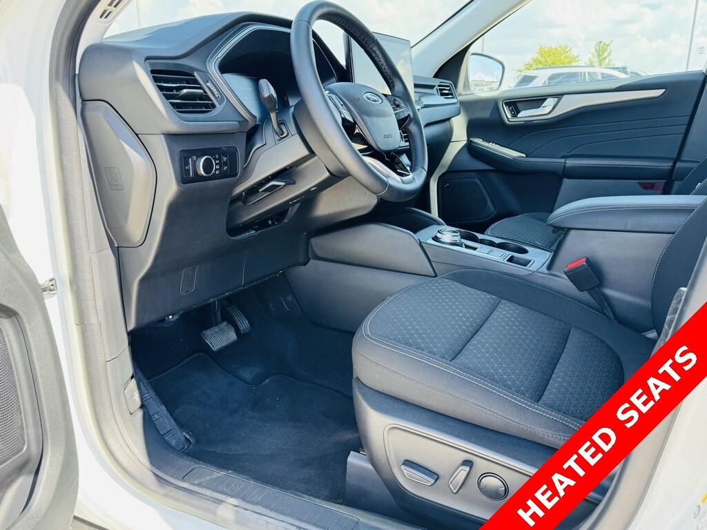 2023 Ford Escape Active photo 3