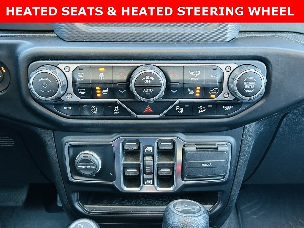 2020 Jeep Wrangler Unlimited Willys photo 3