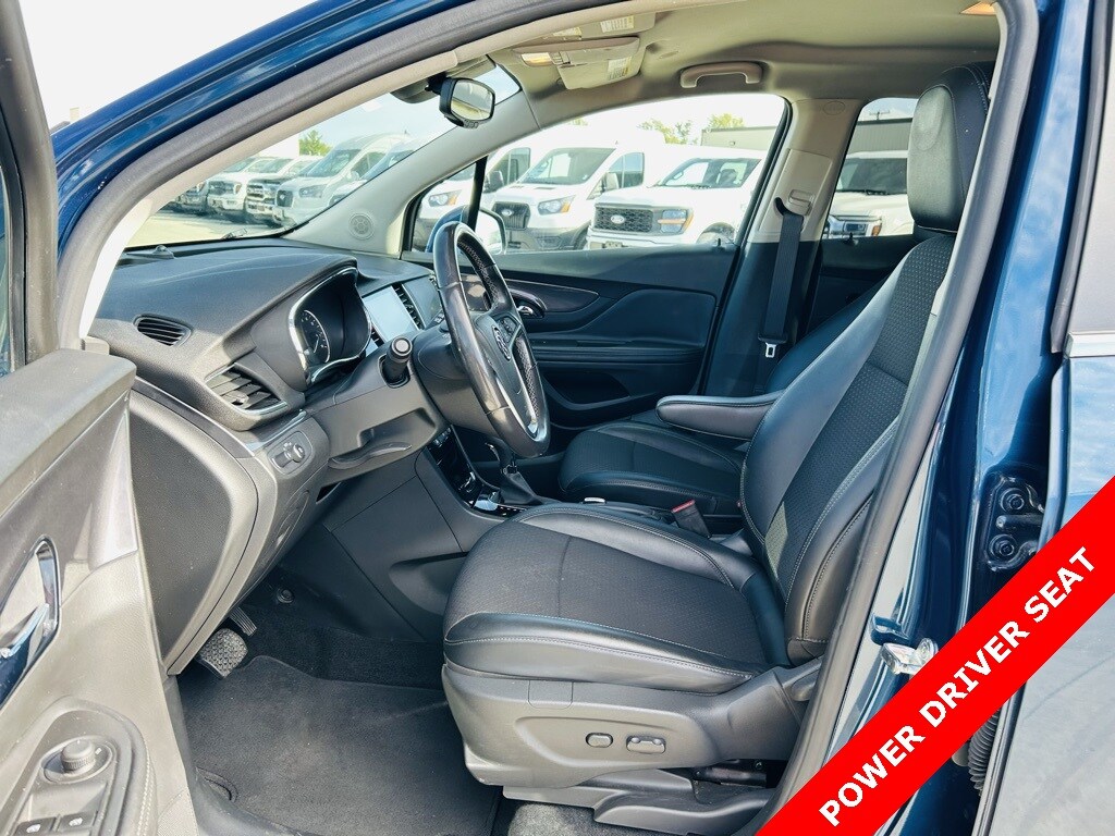 2019 Buick Encore Preferred photo 3