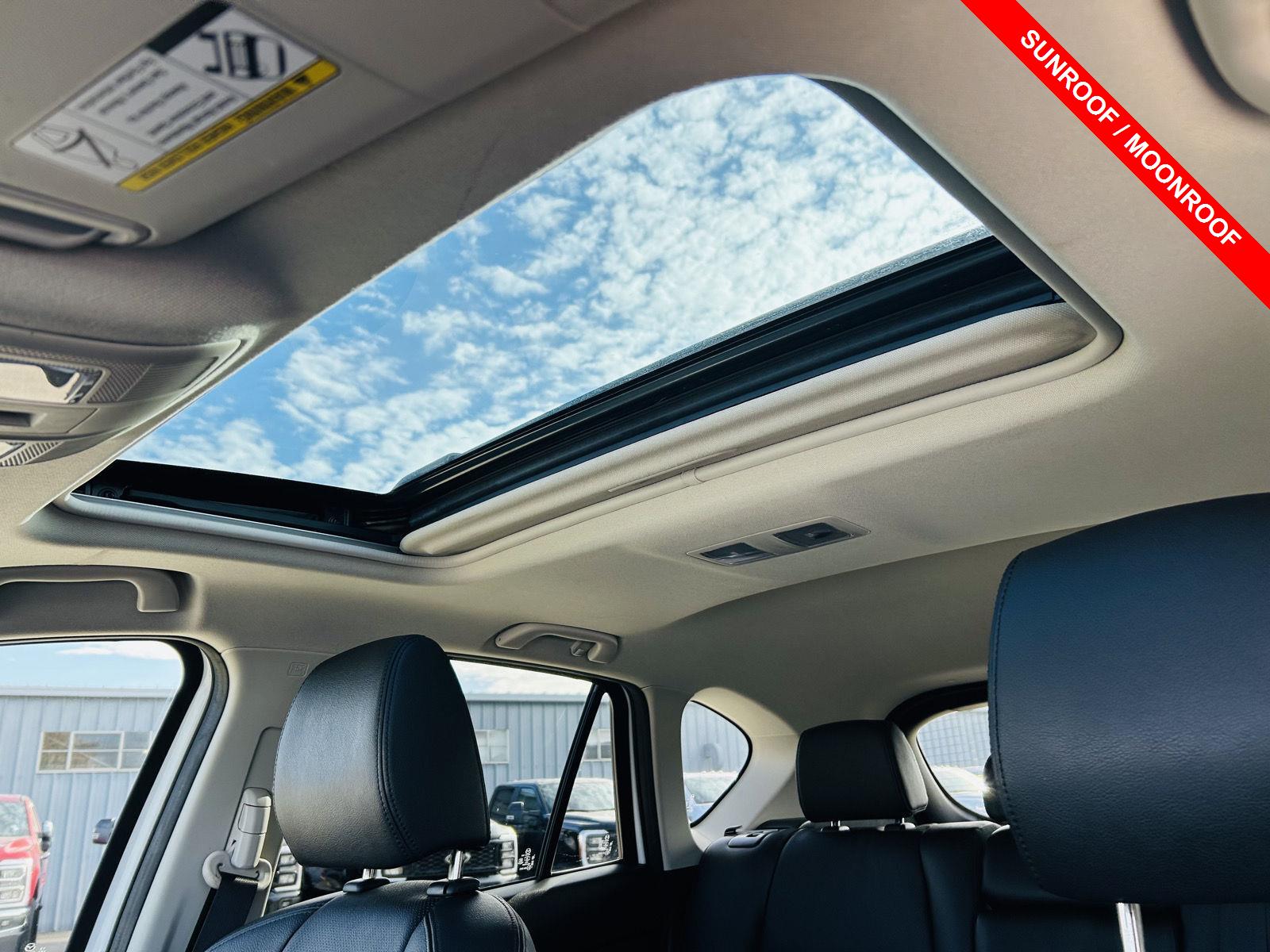 2016 Mazda CX-5 Grand Touring photo 3