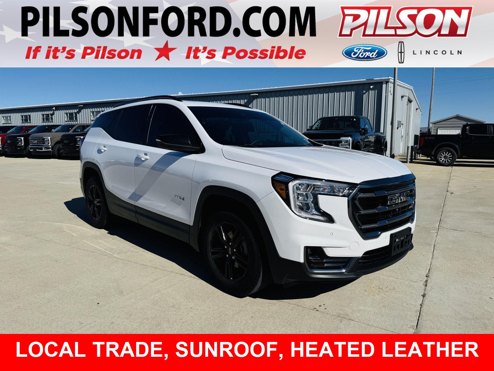 2022 GMC Terrain AT4's photo