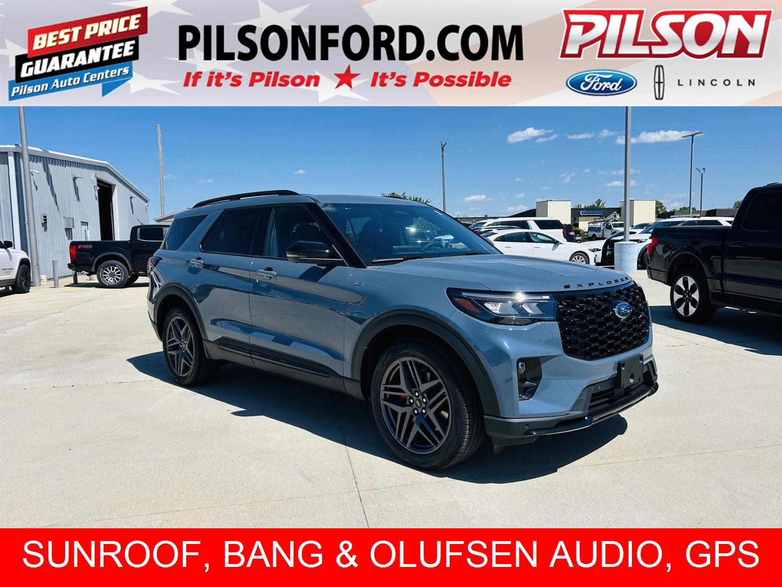 2026 Ford Explorer ST-LINE 4WD's photo