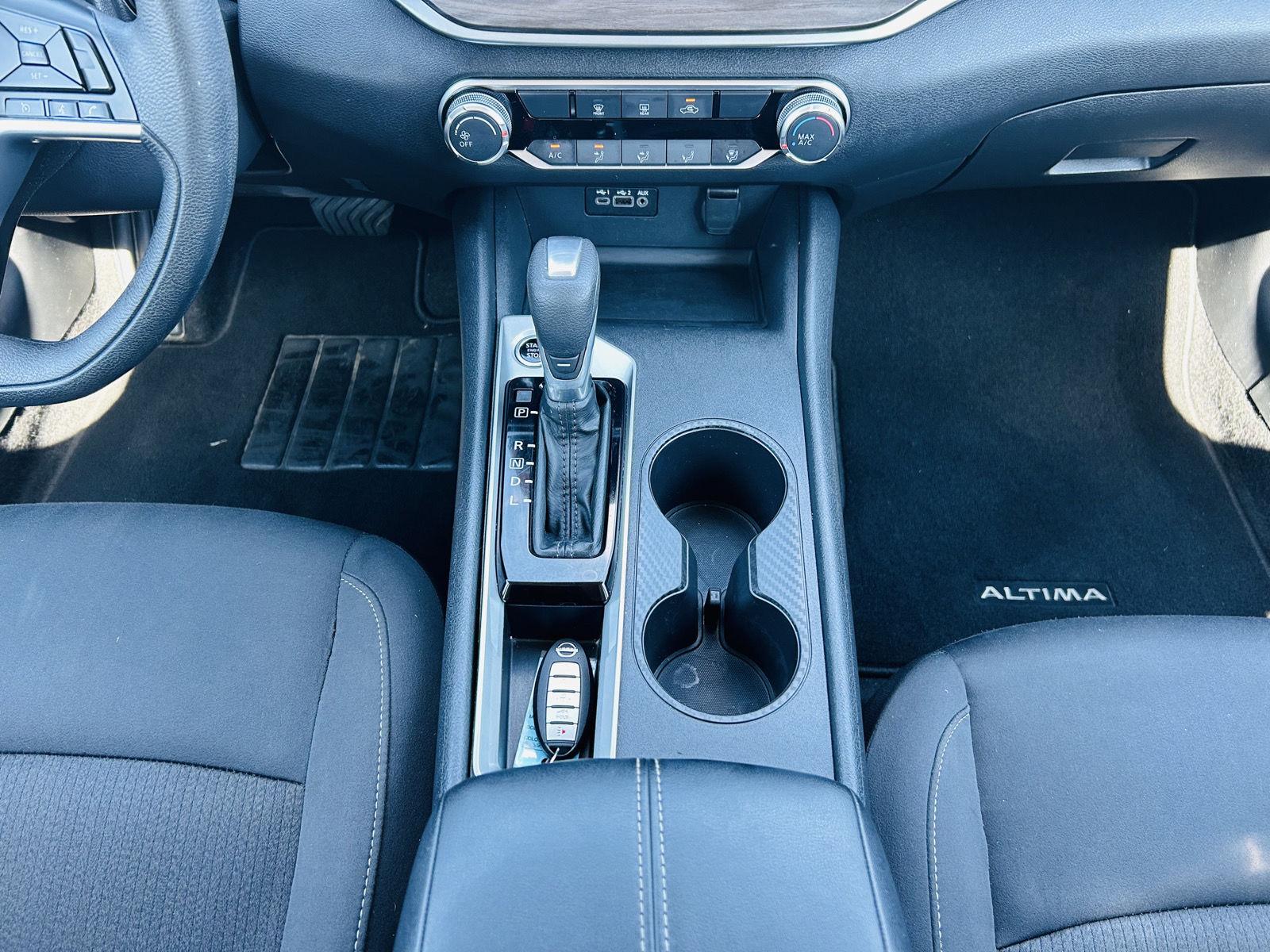2025 Nissan Altima SV - Photo 19