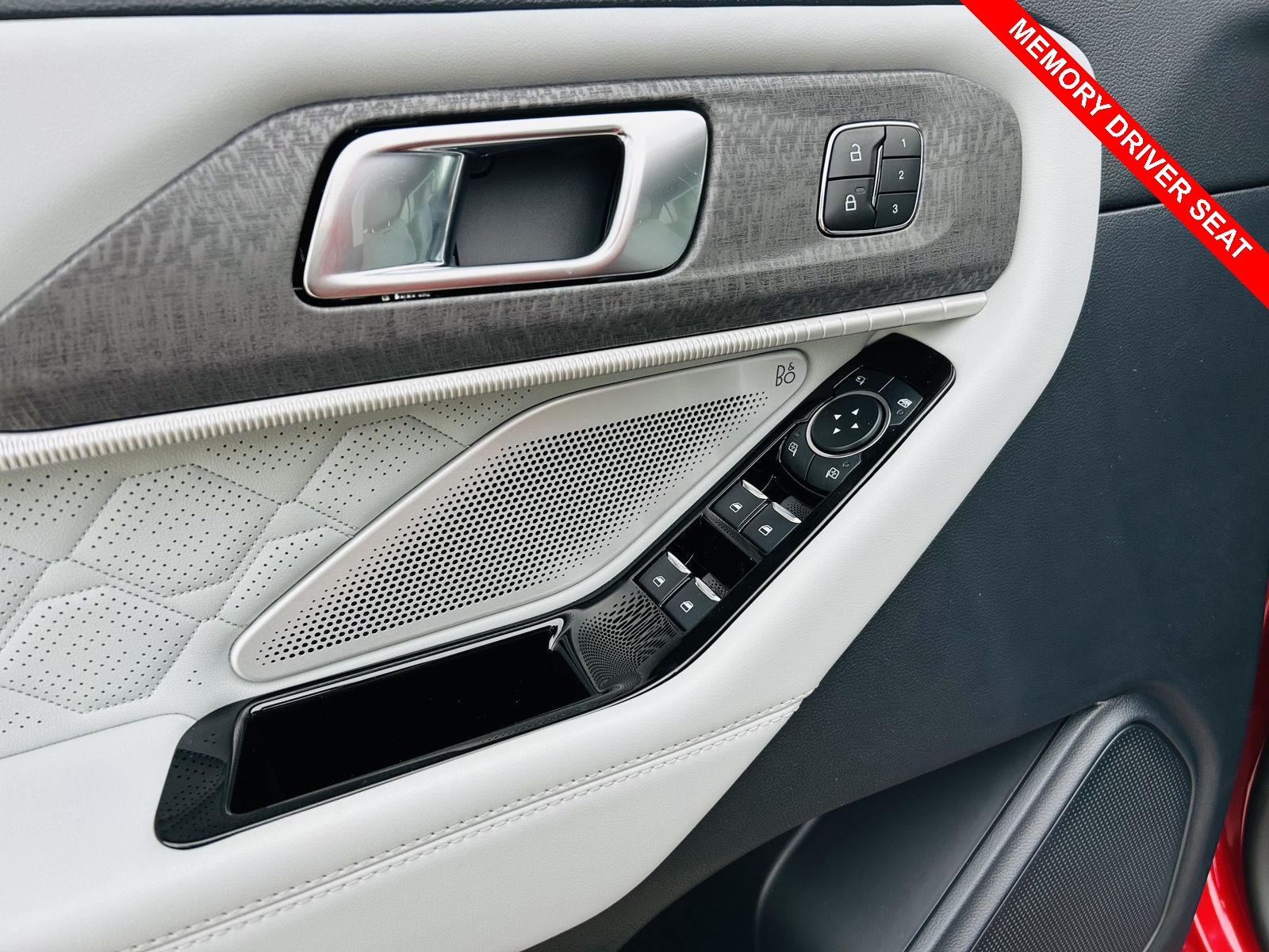 2026 Ford Explorer Platinum - Photo 21