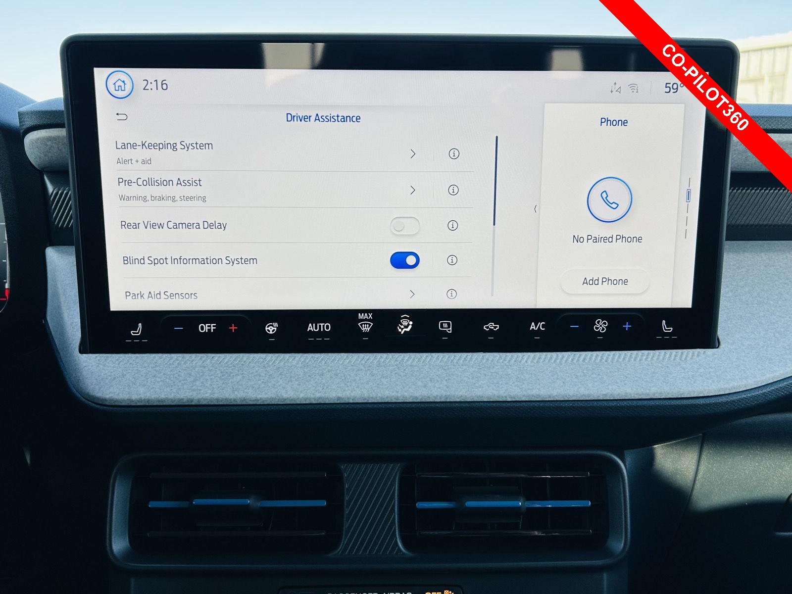 2026 Ford Maverick XLT - Photo 6