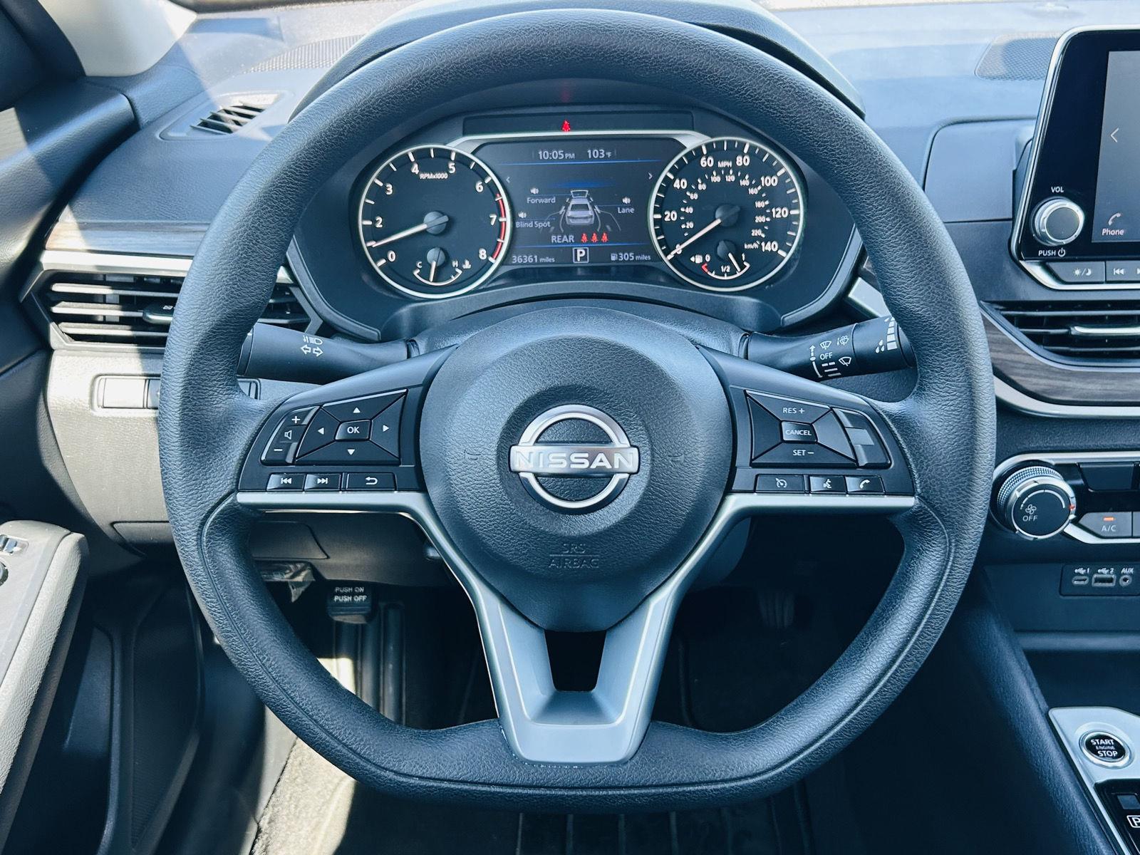 2025 Nissan Altima SV - Photo 12