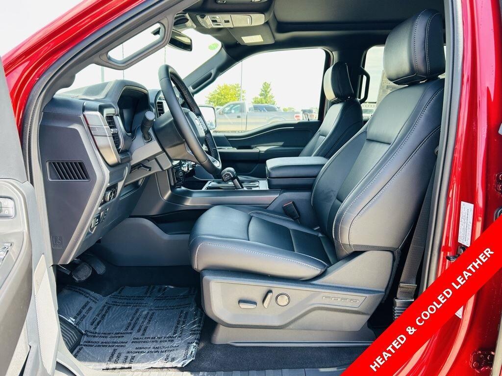 New 2025 Ford F-150 Lariat Truck