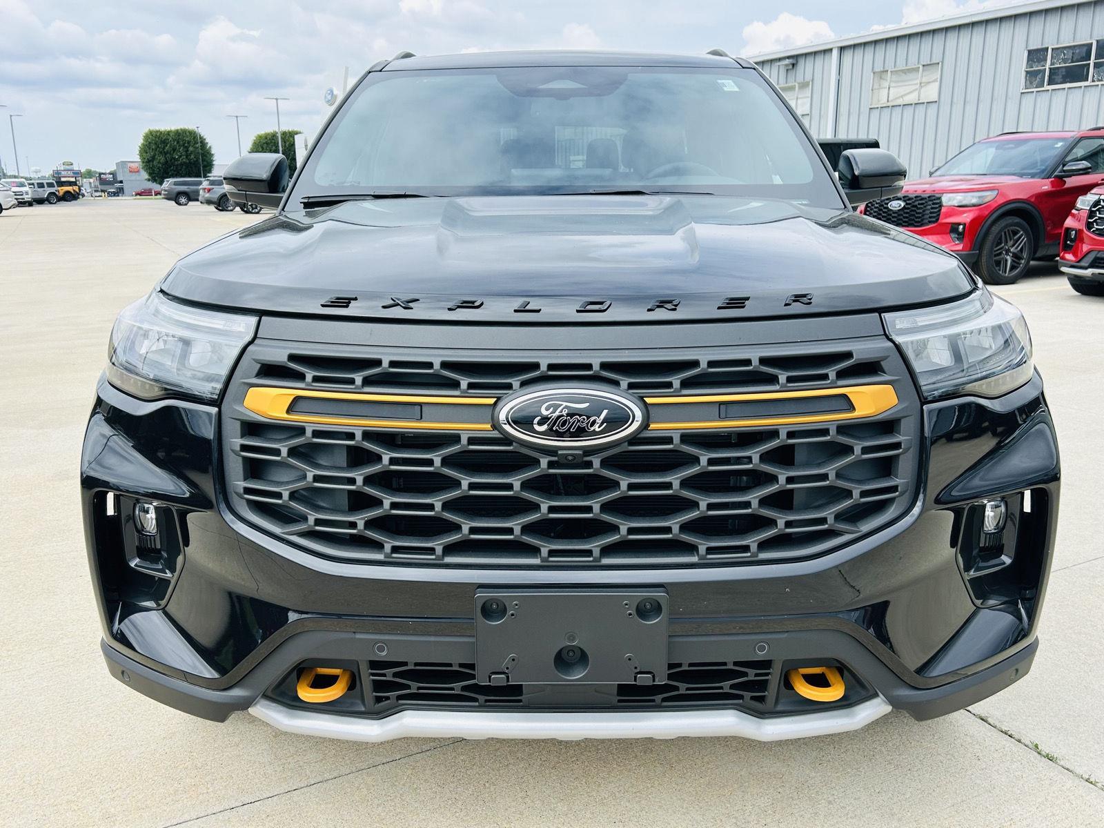 2026 Ford Explorer Tremor - Photo 44