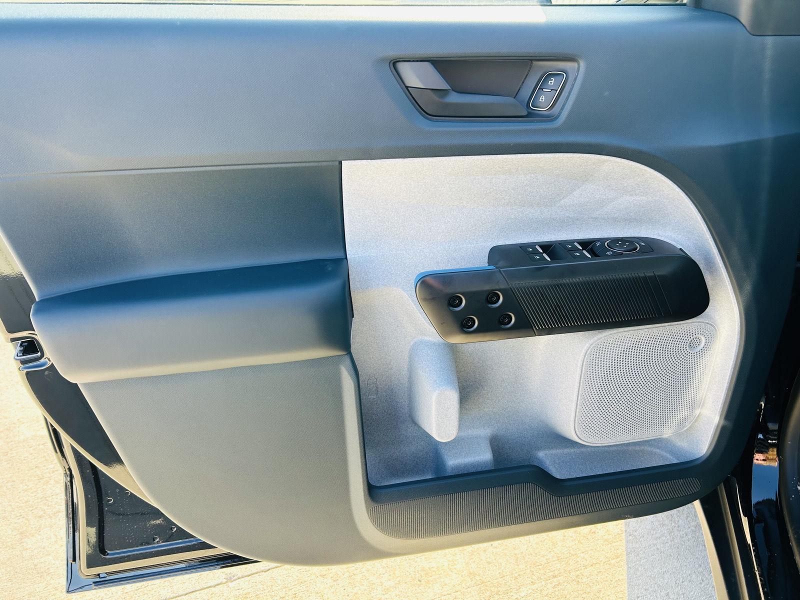 2026 Ford Maverick XLT - Photo 11