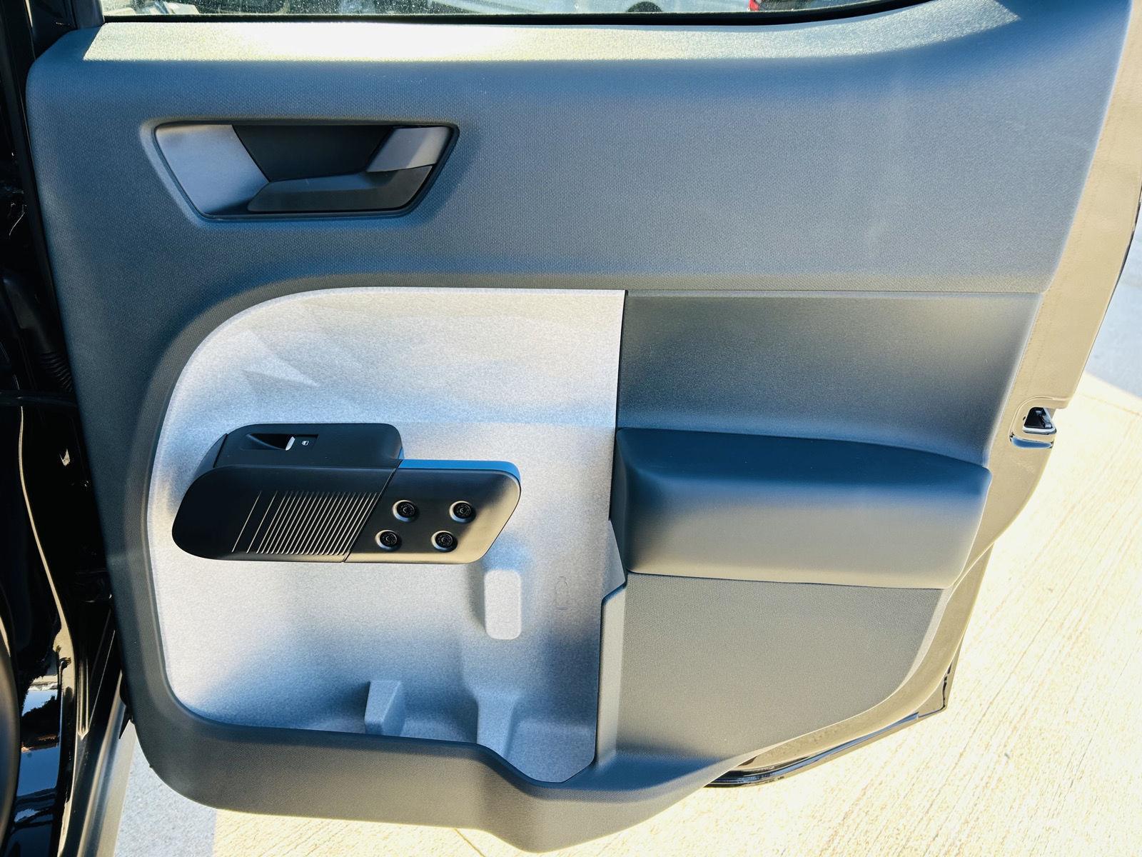 2026 Ford Maverick XLT - Photo 28