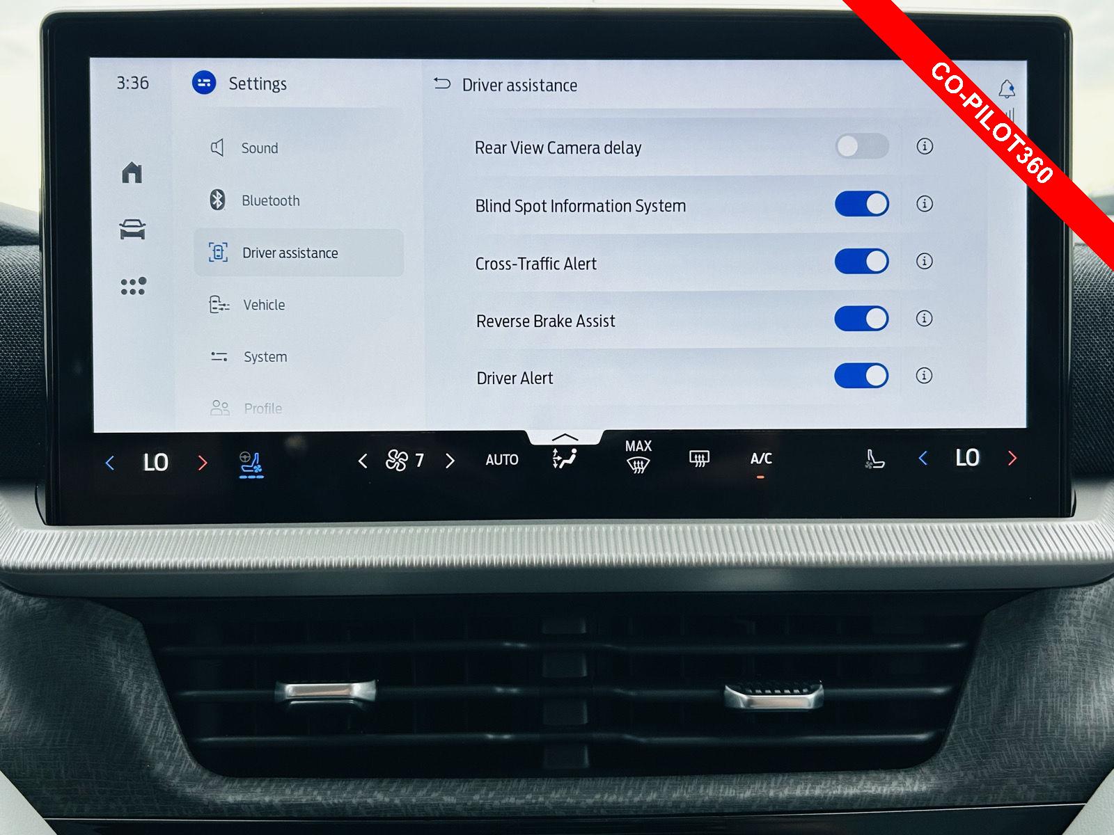 2026 Ford Explorer Platinum - Photo 13