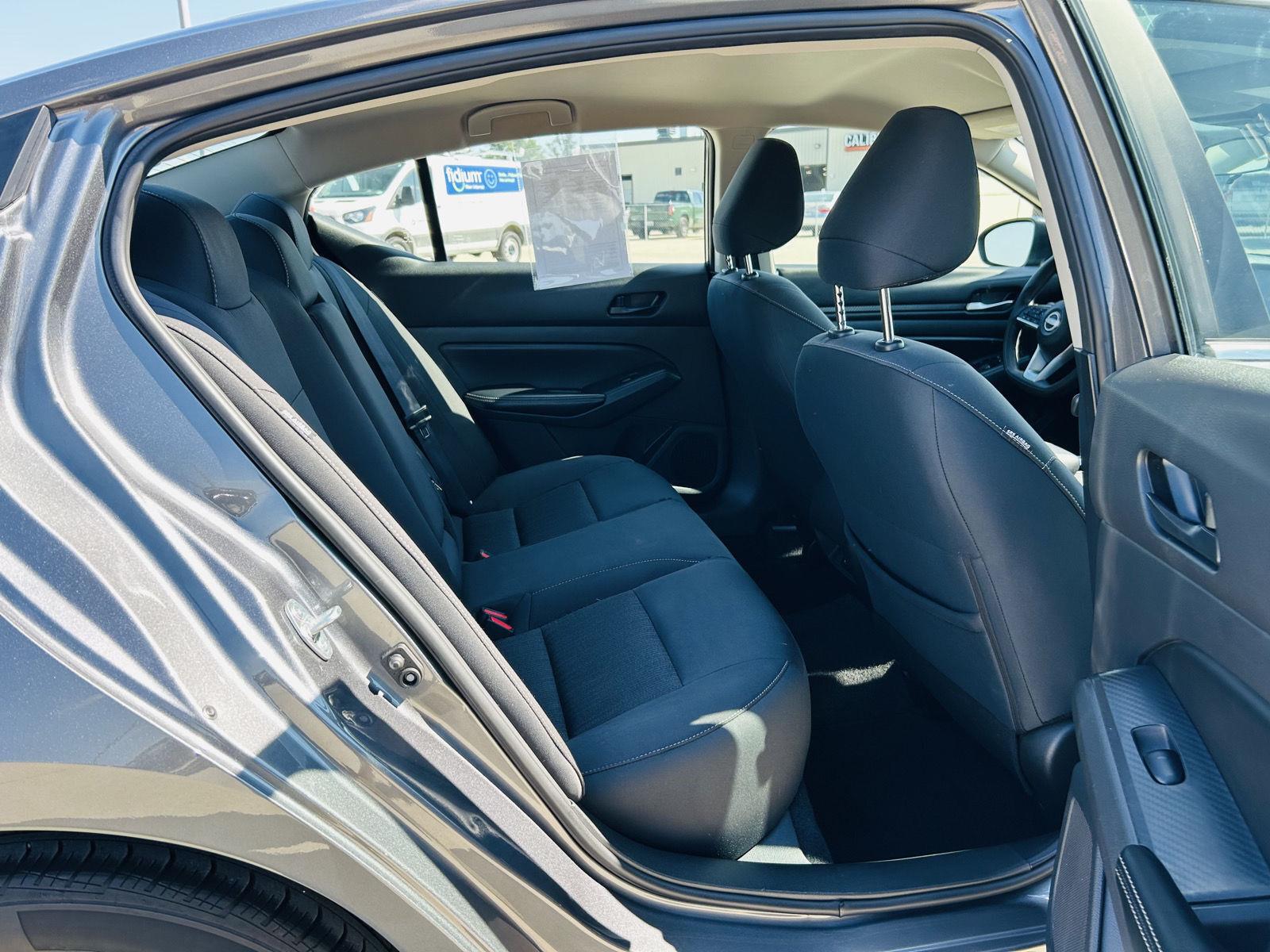 2025 Nissan Altima SV - Photo 26