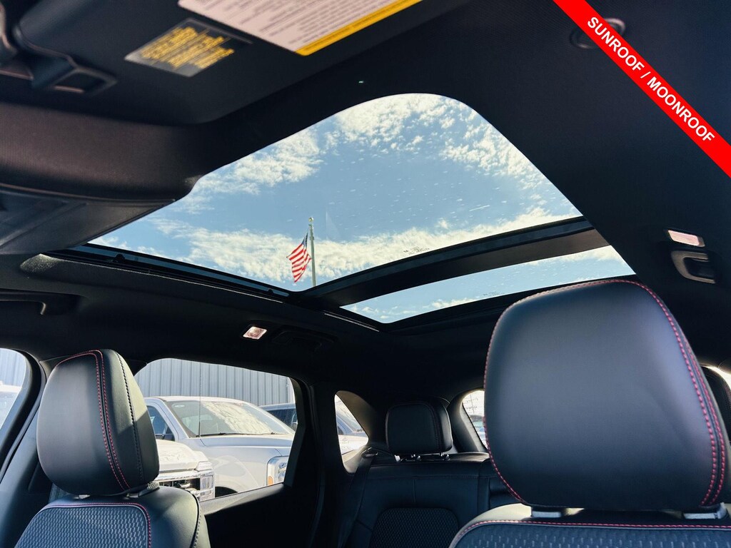 New 2026 Ford Escape Hybrid ST-Line Select SUV