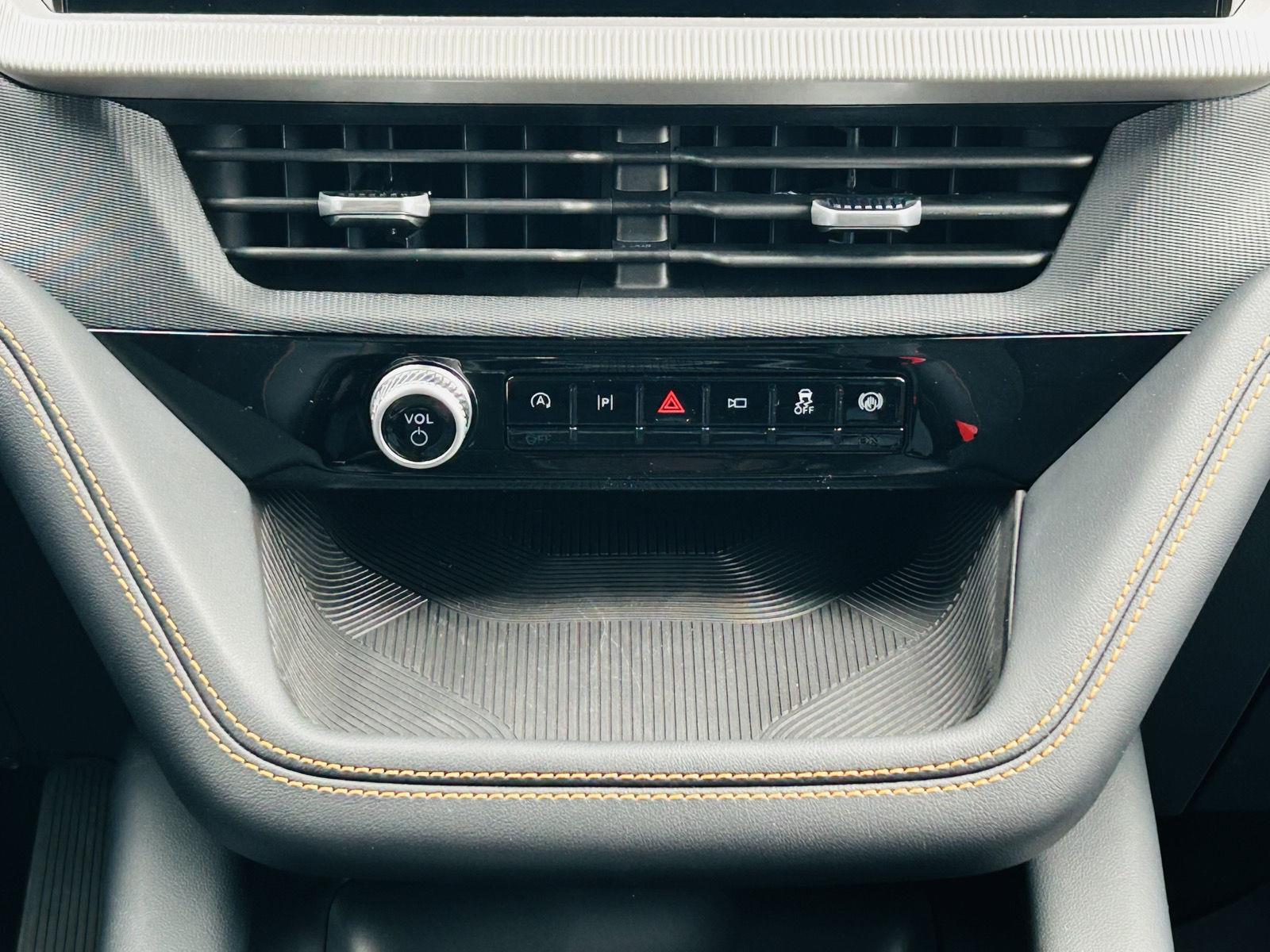 2026 Ford Explorer Tremor - Photo 30