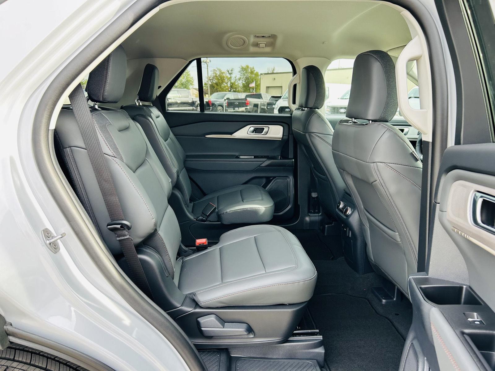 2026 Ford Explorer Active - Photo 34