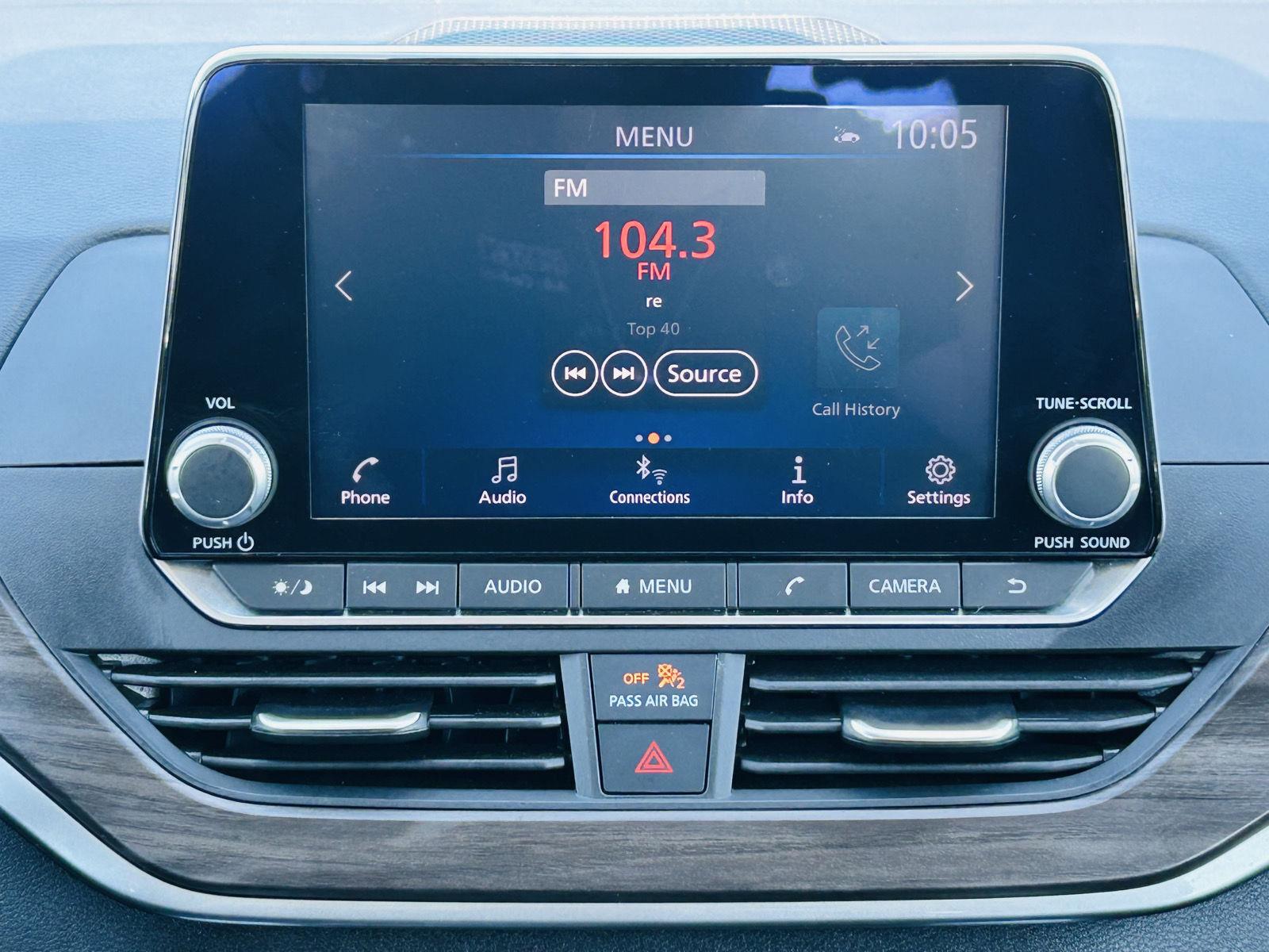 2025 Nissan Altima SV - Photo 17
