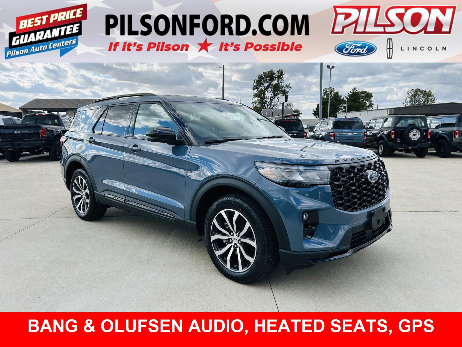 2026 Ford Explorer ST-LINE's photo