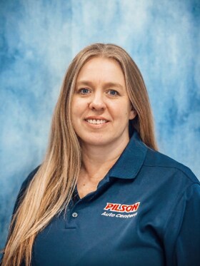 Staff member Heather V from 00c49d691744