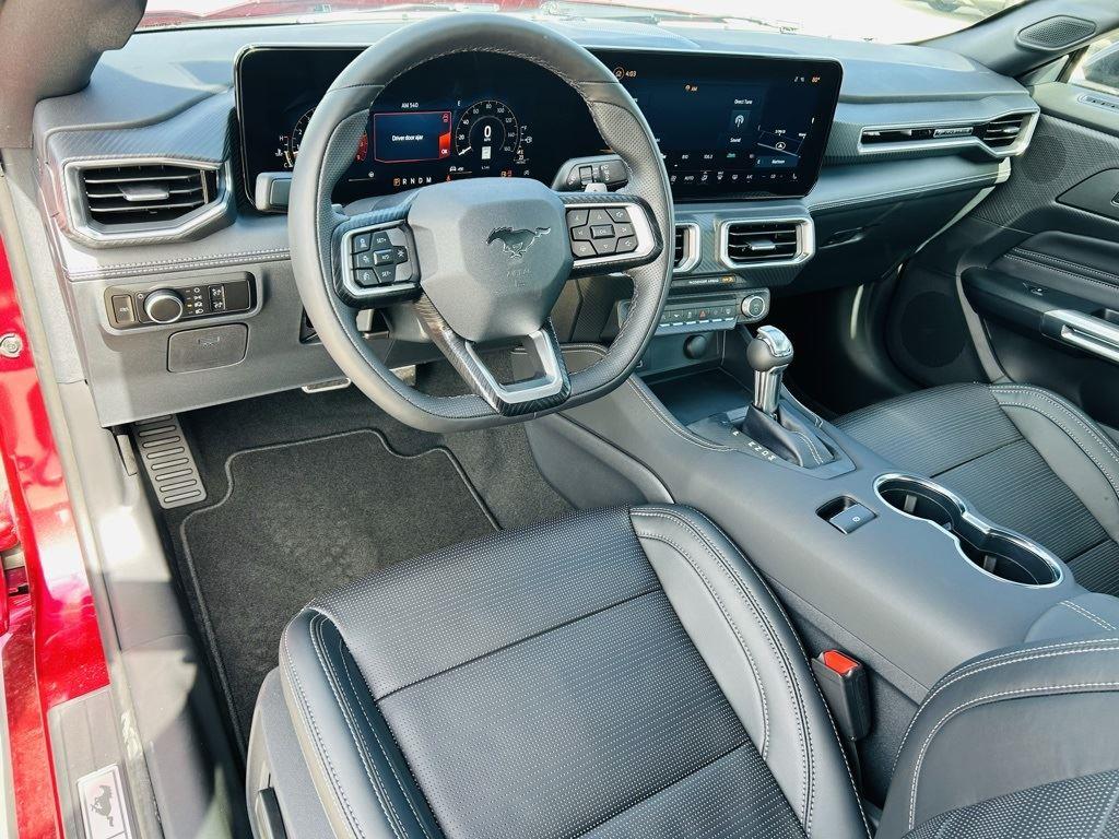 2025 Ford Mustang GT Premium Convertible - Photo 16