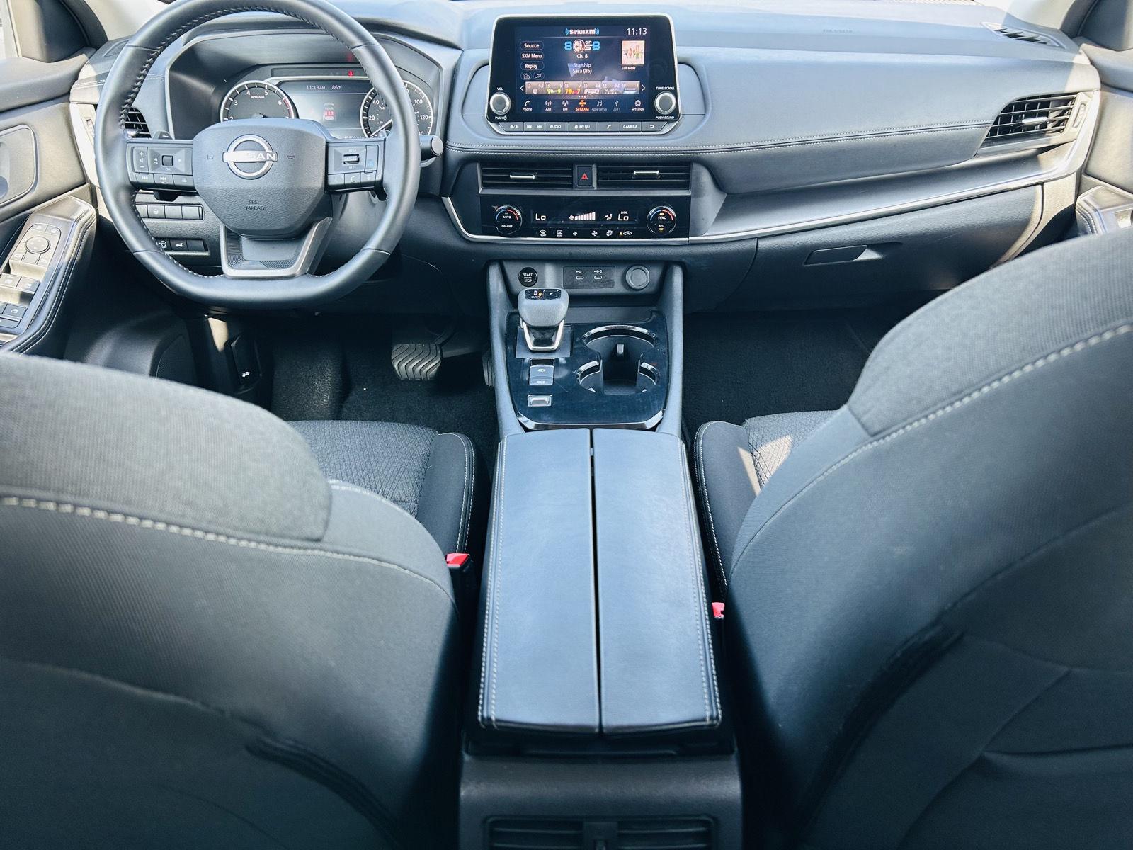 2025 Nissan Rogue SV - Photo 23