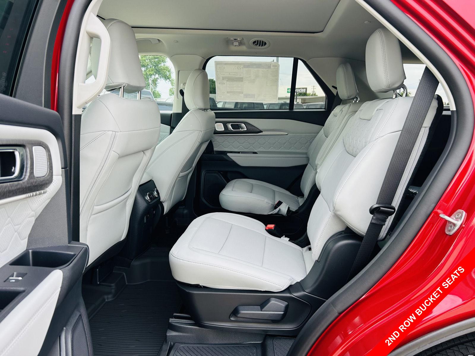 2026 Ford Explorer Platinum - Photo 35