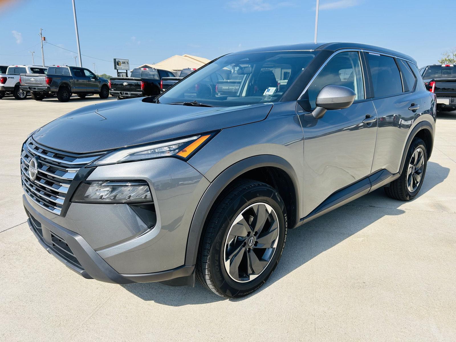 2025 Nissan Rogue SV - Photo 32