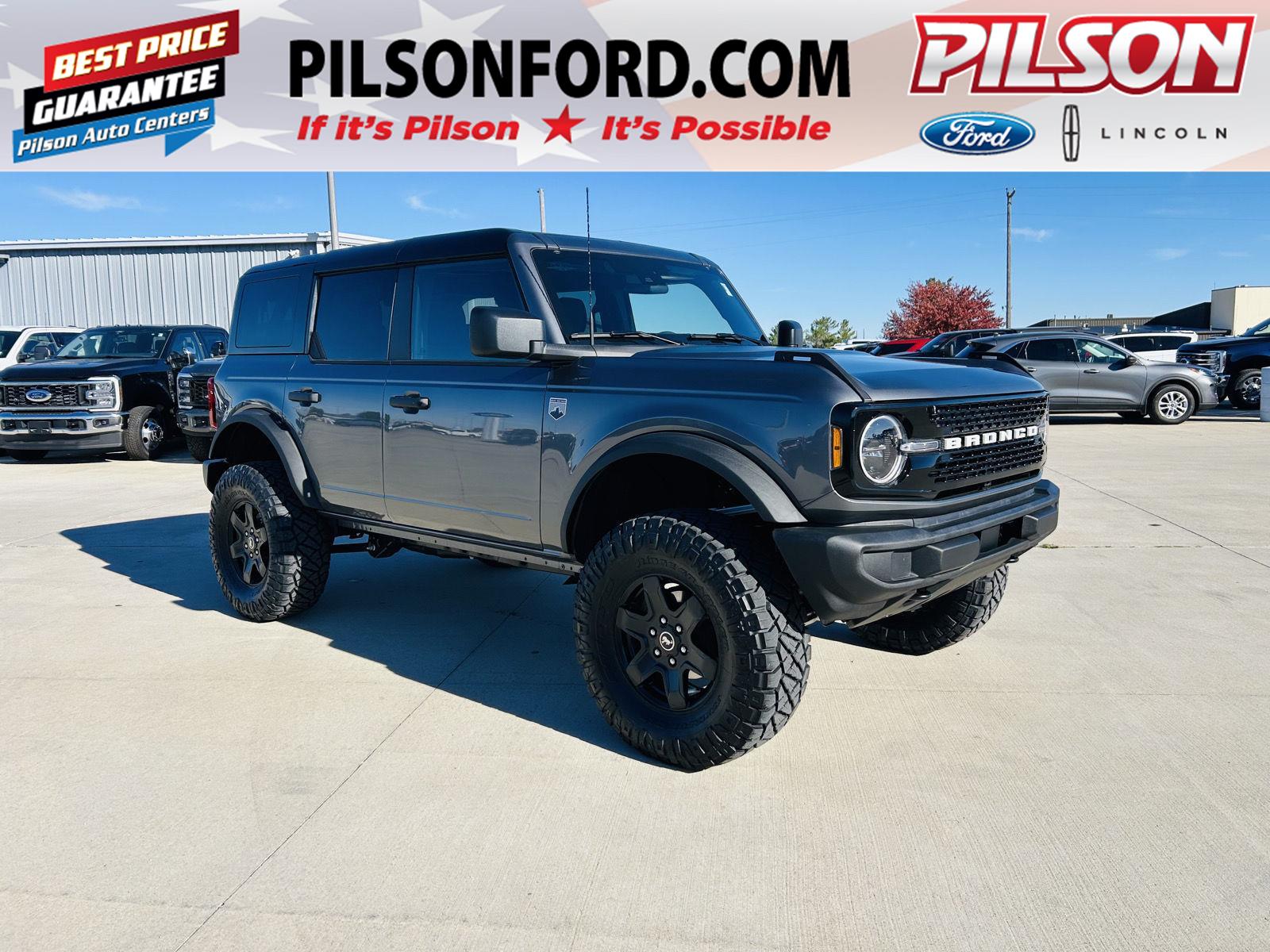 2025 Ford Bronco 4-Door Big Bend's photo