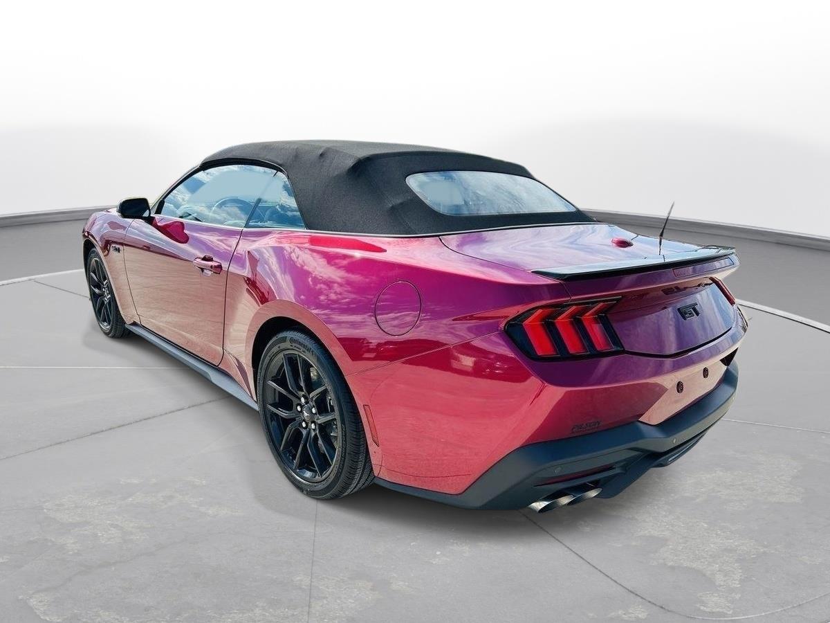 2025 Ford Mustang GT Premium Convertible - Photo 36