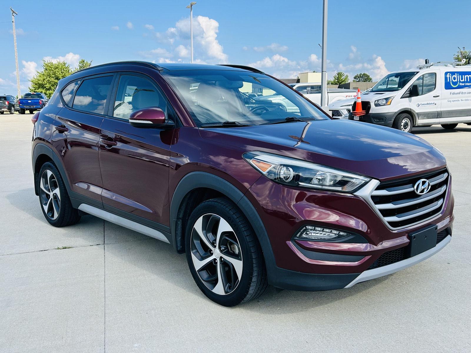 Used 2018 Hyundai Tucson Value with VIN KM8J3CA21JU616664 for sale in Mattoon, IL