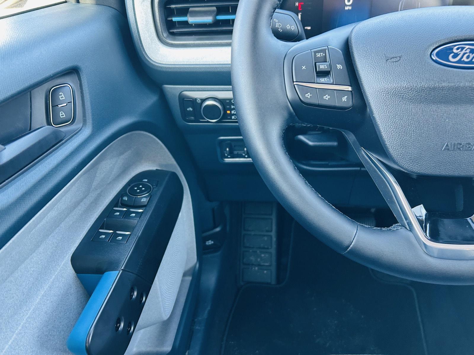 2026 Ford Maverick XLT - Photo 16