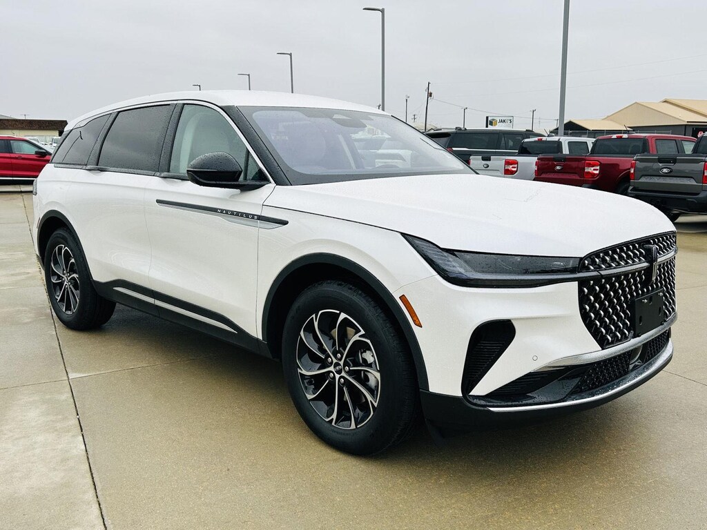 New 2026 Lincoln Nautilus Premiere SUV