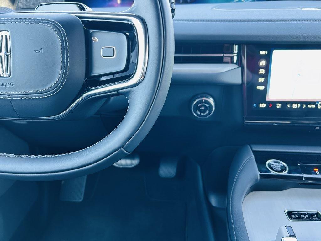 2025 Lincoln Navigator Reserve - Photo 28