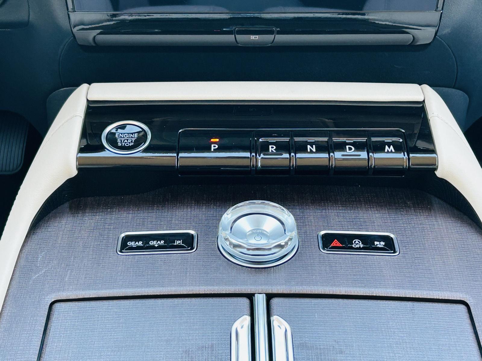 2027 Lincoln Navigator Reserve - Photo 33