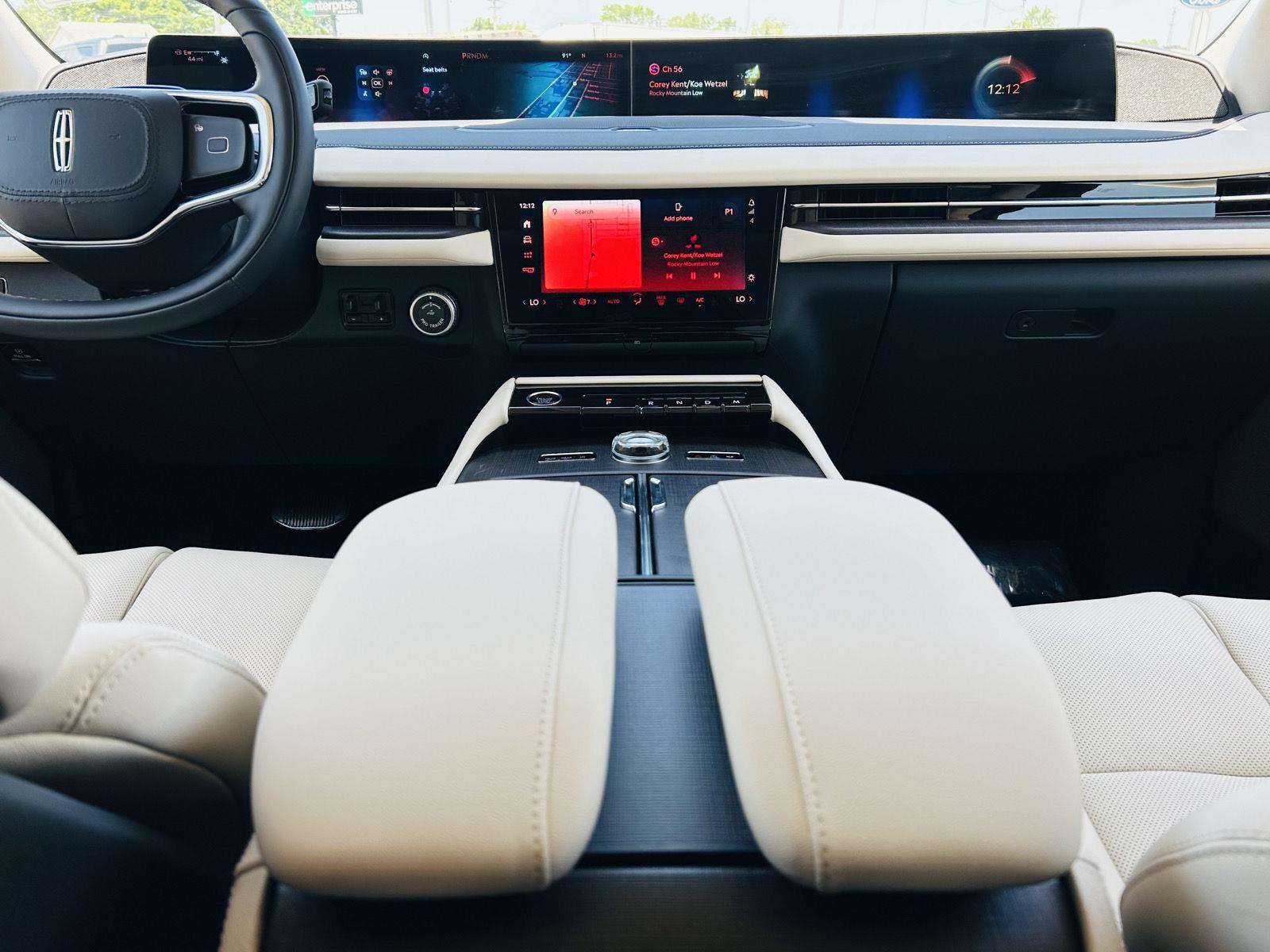 2027 Lincoln Navigator Reserve - Photo 36