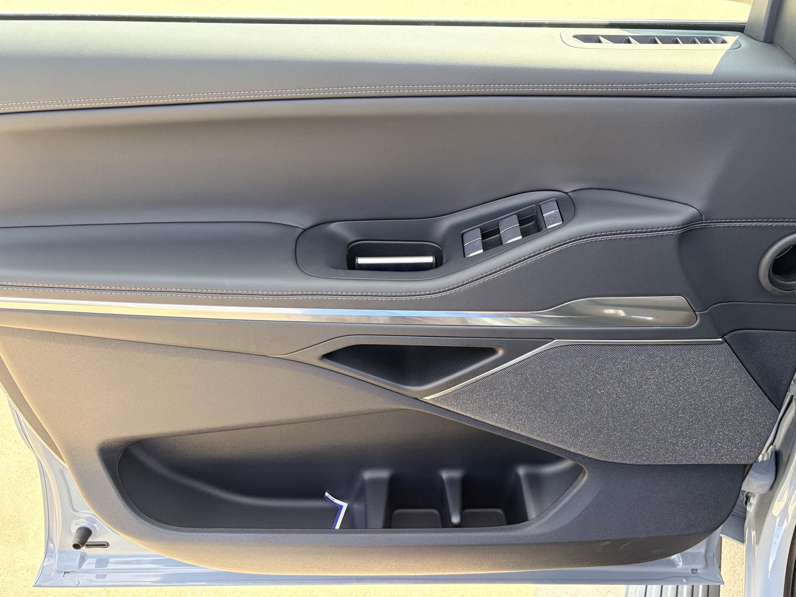 2027 Lincoln Navigator Reserve - Photo 22