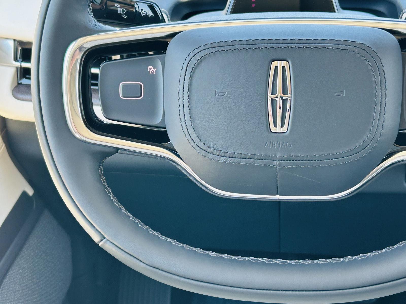 2027 Lincoln Navigator Reserve - Photo 24