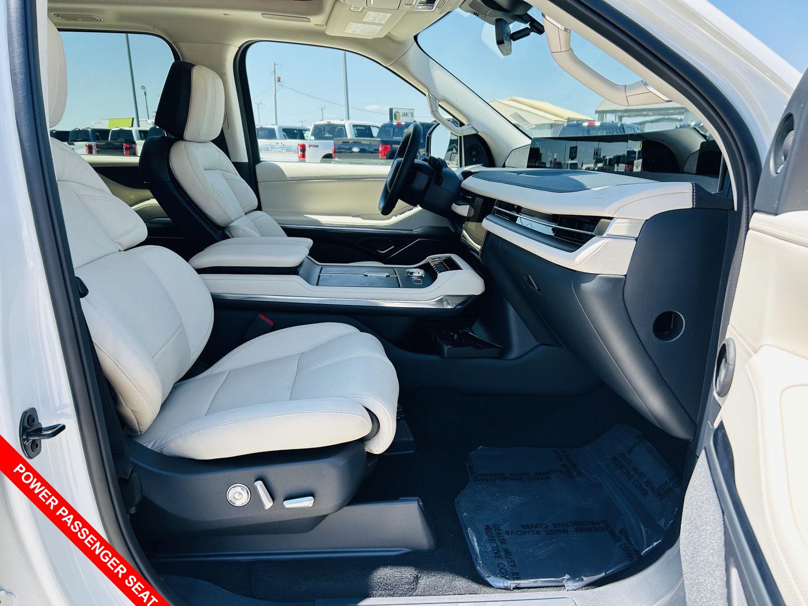 2027 Lincoln Navigator Reserve - Photo 46